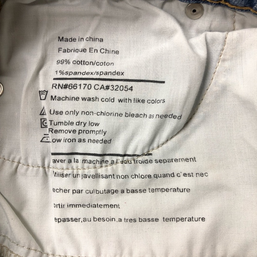 Urban Outfitters BDG Denim Cutoff Jean Shorts 27 - Picture 4 of 4
